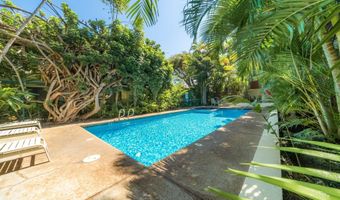 99 WALAKA St 12A, Kihei, HI 96753