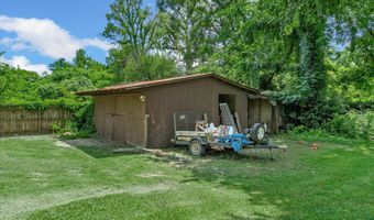 331 Gray St, Belcher, LA 71004