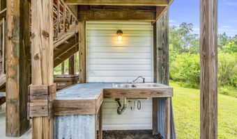 10105 10107 Tigris St, Bay St. Louis, MS 39520