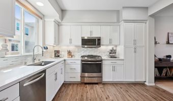 219 Antoni Gln 1206, Escondido, CA 92025