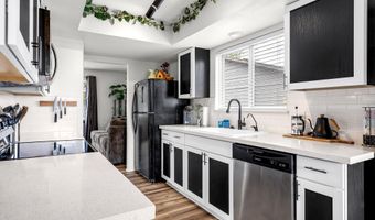 451 7th St, Fernley, NV 89408