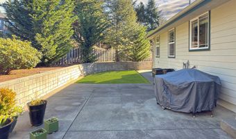 917 TIMBERLINE Dr, Brookings, OR 97415