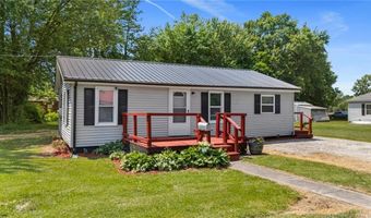 1254 Wade St, Austin, IN 47102