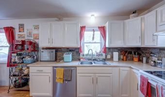 606 S C St, Arkansas City, KS 67005