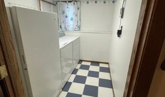 1020 Carriage Ln, Casper, WY 82609