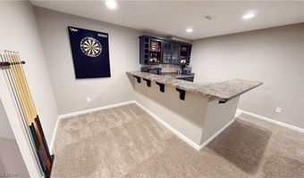 940 Longitude Ln, Amherst, OH 44001