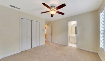 5035 Towne Lake Hls N, Woodstock, GA 30189