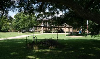 430 Rio Rd, Millsap, TX 76066