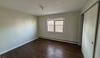 196 Goddard Ave 198, Bridgeport, CT 06610