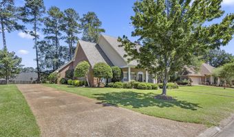 525 Ridge Cir, Brandon, MS 39047