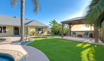 4876 Park Dr, Carlsbad, CA 92008