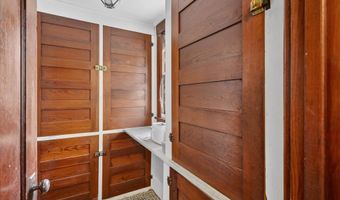 510 S Clinton St, Albion, MI 49224