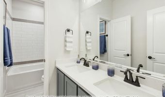 212 Seminole Trl, Alvarado, TX 76009