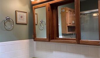 8 Pratt Ln, Bella Vista, AR 72715