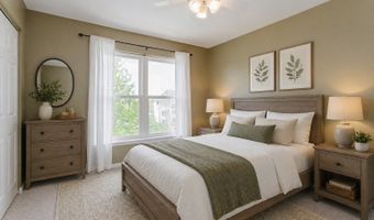 3 BLACKWOLF Ct, Algonquin, IL 60102