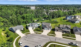 687 Sully Ct, Angola, IN 46703