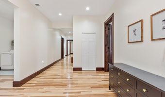 105 E 4th St, Augusta, KY 41002