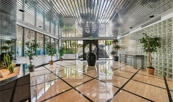 12000 Goshen Ave 203, Los Angeles, CA 90049