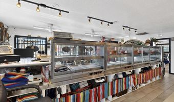 424 Isleta Blvd SW, Albuquerque, NM 87105