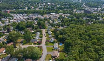 29 Camille Dr, Johnston, RI 02919
