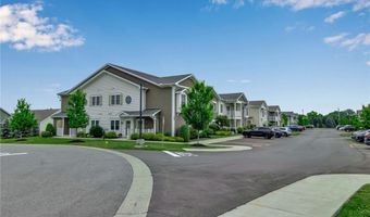 295 Northill Dr B, Amherst, NY 14221