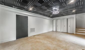 25 Grisham Cir, Bella Vista, AR 72715