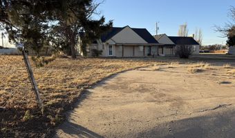 809 Avenue E, Abernathy, TX 79311