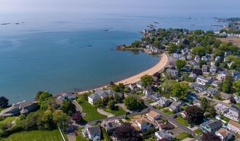 9 First Ave, Branford, CT 06405