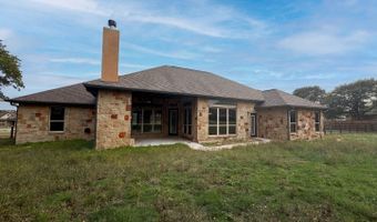 105 E EDEN Vly, Adkins, TX 78101