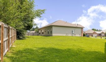 301 SANDLEWOOD Dr, Benton, AR 72015