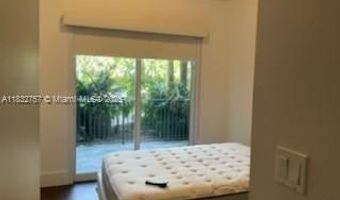 20000 E Country Club Dr 104, Aventura, FL 33180