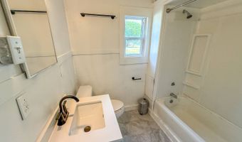 1024 Choctaw St, Alva, OK 73717