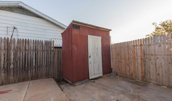 2804 Palm St, Amarillo, TX 79107