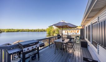 36 E Canal St, Alloway, NJ 08001