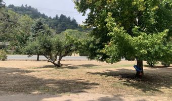 98465 N BANK CHETCO RIVER Rd, Brookings, OR 97415