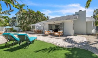 155 CRESCENT Dr, Anna Maria, FL 34216