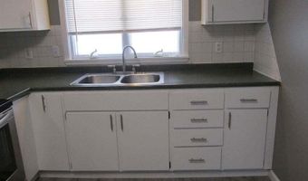 7 Elgin St B, Albany, NY 12205