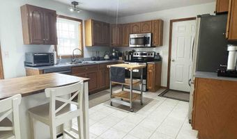 30 Tourmaline Ln, Auburn, ME 04210