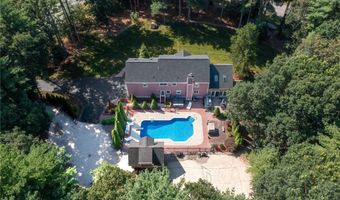 14 Bourget Ct, North Smithfield, RI 02896
