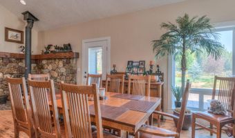 56081 Snow Goose Ct, Bend, OR 97707