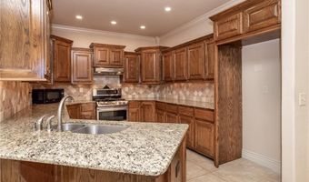 1103 SE Phoenix St, Bentonville, AR 72712