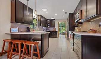 1825 HICKORY Ln, Atlantic Beach, FL 32233