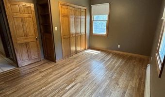 89 Elm St, Blackstone, MA 01504