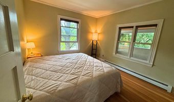 59 Catherine St, Burlington, VT 05401