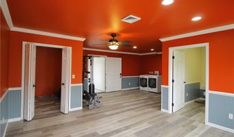 745 McRoberts Ave, Aurora, OH 44202