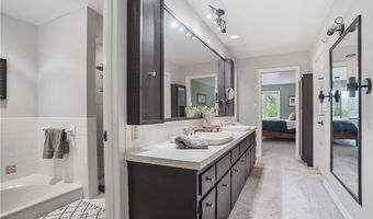 889 Eaton Ave, Akron, OH 44303