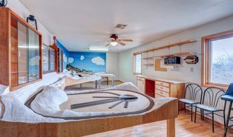 30049 Sunnyside Ct, Arkansas City, KS 67005