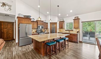 225 Aurora Way, Athol, ID 83801