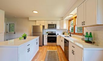6088 Bernice St SW, Amanda, OH 43102