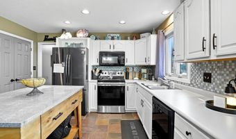 1665 Danaher St, Indianapolis, IN 46217